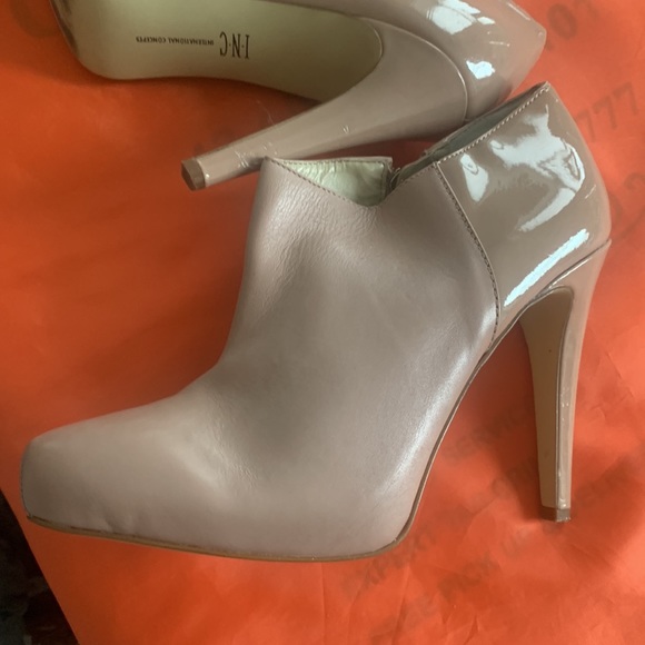 Used twice. - Picture 2 of 2